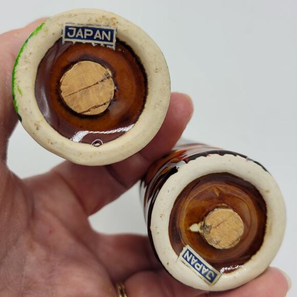 Vintage Pacific Northwest Totem Pole Salt & Pepper Shakers Tiki Influences - Picture 6 of 6